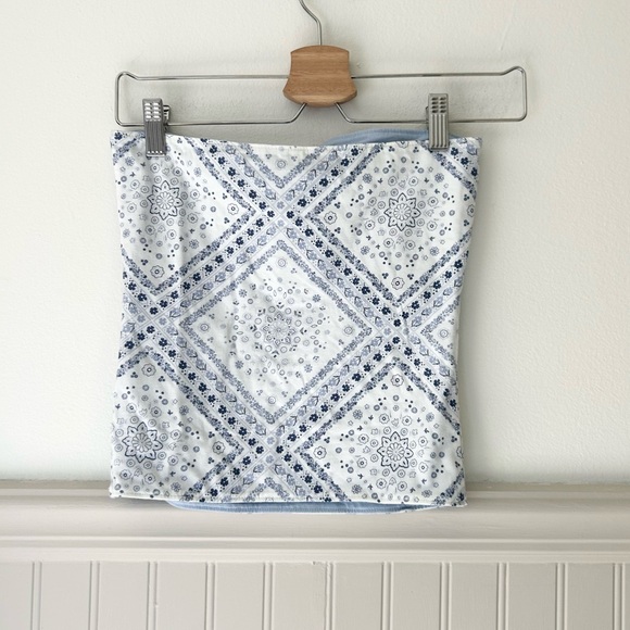 Hollister Tops - Hollister Small Light Blue White Bandana Hanker chief Reversible Tube Top